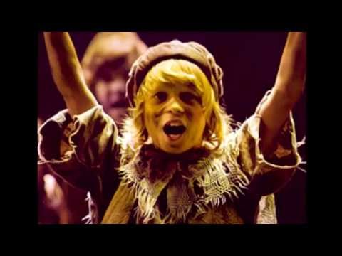 Daniel Huttlestone as Gavroche // London 2011