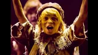 Daniel Huttlestone as Gavroche // London 2011