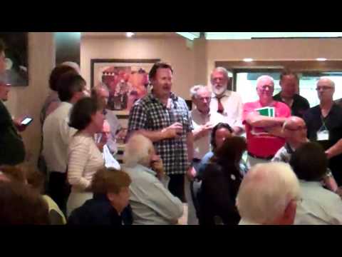 Noson Lawen  with Welsh tenor  Aled Wyn Davies