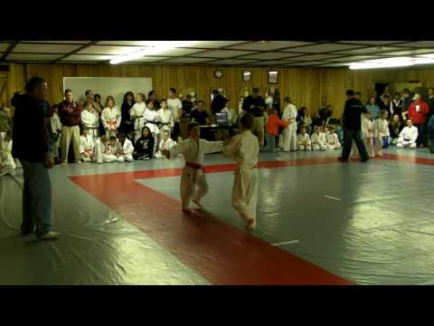 AMAZING 8 YEAR OLD WITH IPPON JUDO TANI-OTOSHI TEDDY
