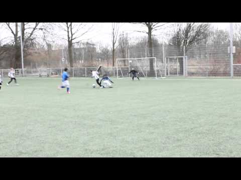 Voetbal fragmenten DWS E3 - SDZ E2      2013     (4-2)