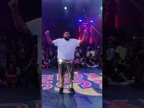 Judge Showcase by BouBou 🔥🤯🙌🏽🙆🏻‍♂️ one of the Best showcase #in @RedBullBCOne #india #waacking