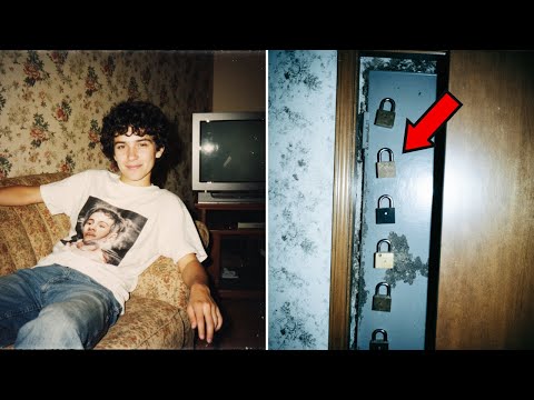 Young man missing for 14 years — his father finds a door with 7 padlocks behind his grandfather's...