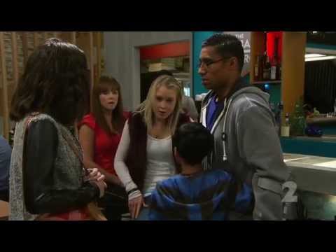 Nicole & Harper (055) E5502 30.05.2014