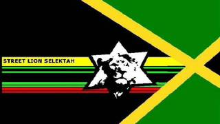 Mungos Hi Fi - Soundboy Police ft Soom T