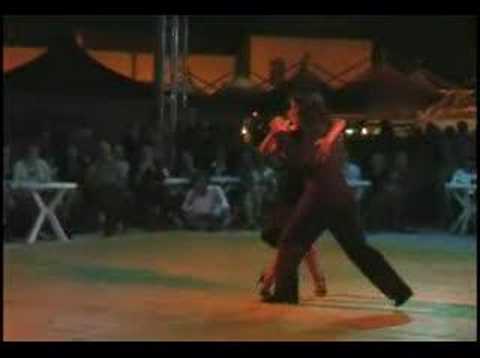  Javier Rodriguez  and  Geraldine Rojas  are  dancing  to  the  tango  "  Pata Ancha  "