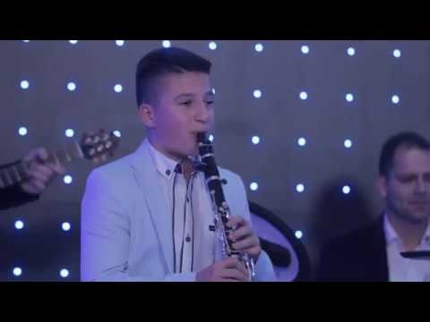 Andrej i Orkestar Maestral -  Pambe oro