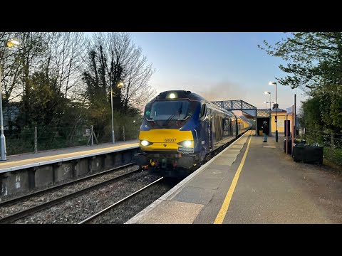 DRS 68007 Absolutely Erupts Through Warminster on the Easter Highlander With a Two Tone 15/4/22