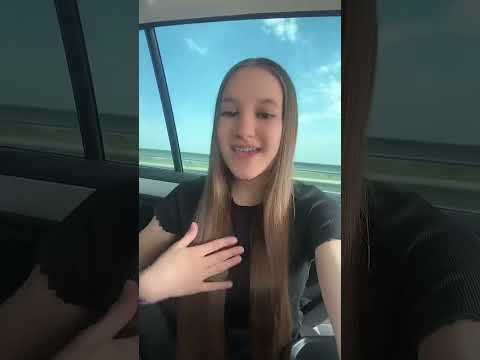 Voi ce joc jucați în mașină? #rebe #viral