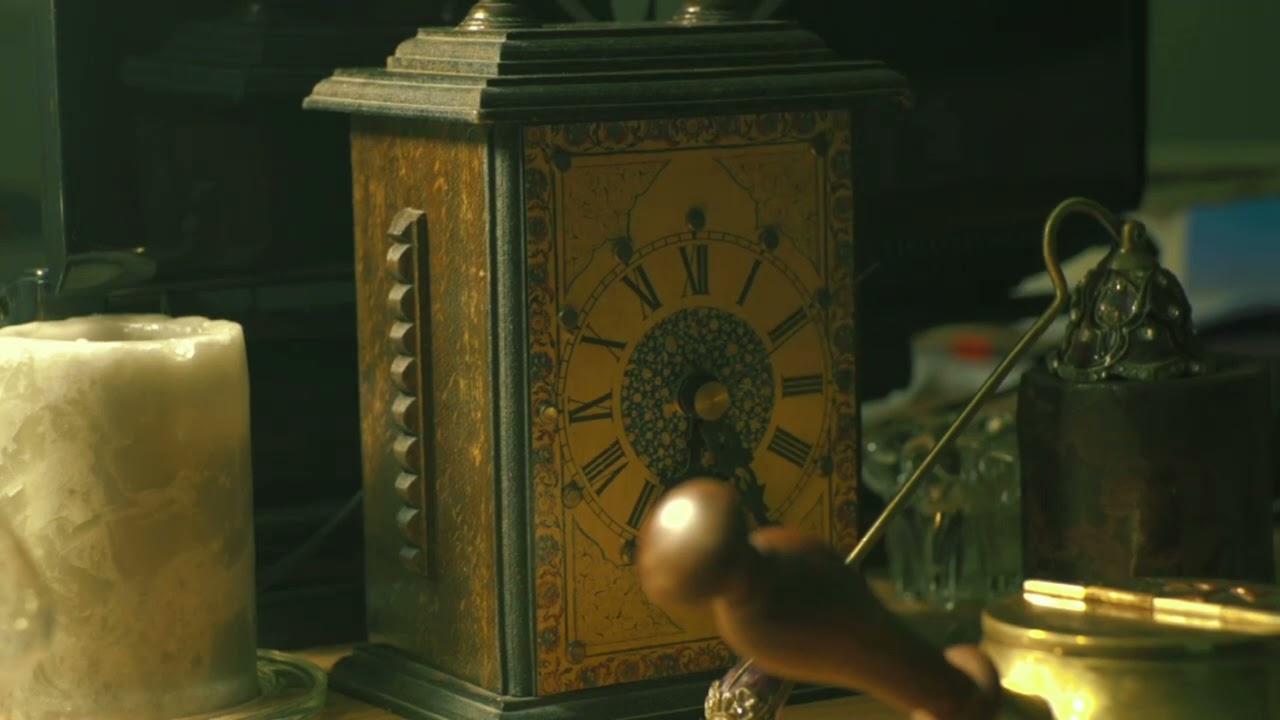 37 | Classic Analog Clock | 4K Free Stock Footage Scenery Video No copyright video 60FPS 4K Ultra HD