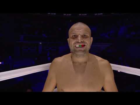 BLADE FIGHTS | KOSTADIN VASILEV VS  MIHAIL SIRBU