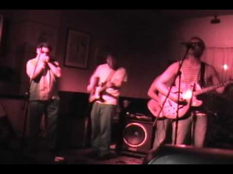 The Suki Jumps with Blues Wave Dave(part 2) Live @ The Cocaine.wmv