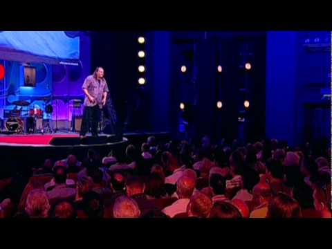 TED】エタン・ズッカーマン:グローバルな声の聴き方 (【TED】Ethan Zuckerman: How to listen to global voices)