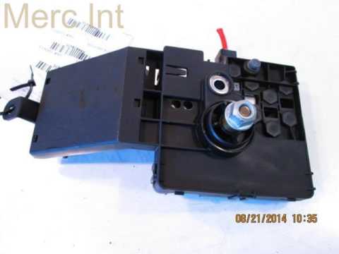 2008 Mercedes E350 0 FUSE BOX RELAY MODULE 2119820302 - mbiparts.com Used OEM Mercedes Parts ... OEM
