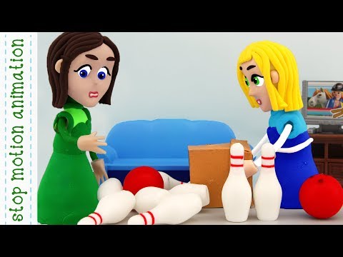 Elsa and Anna play bowling. Clay Superhero  Stop Motion Animation  New english episodes