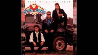 Stone Country - McBride &amp; the Ride