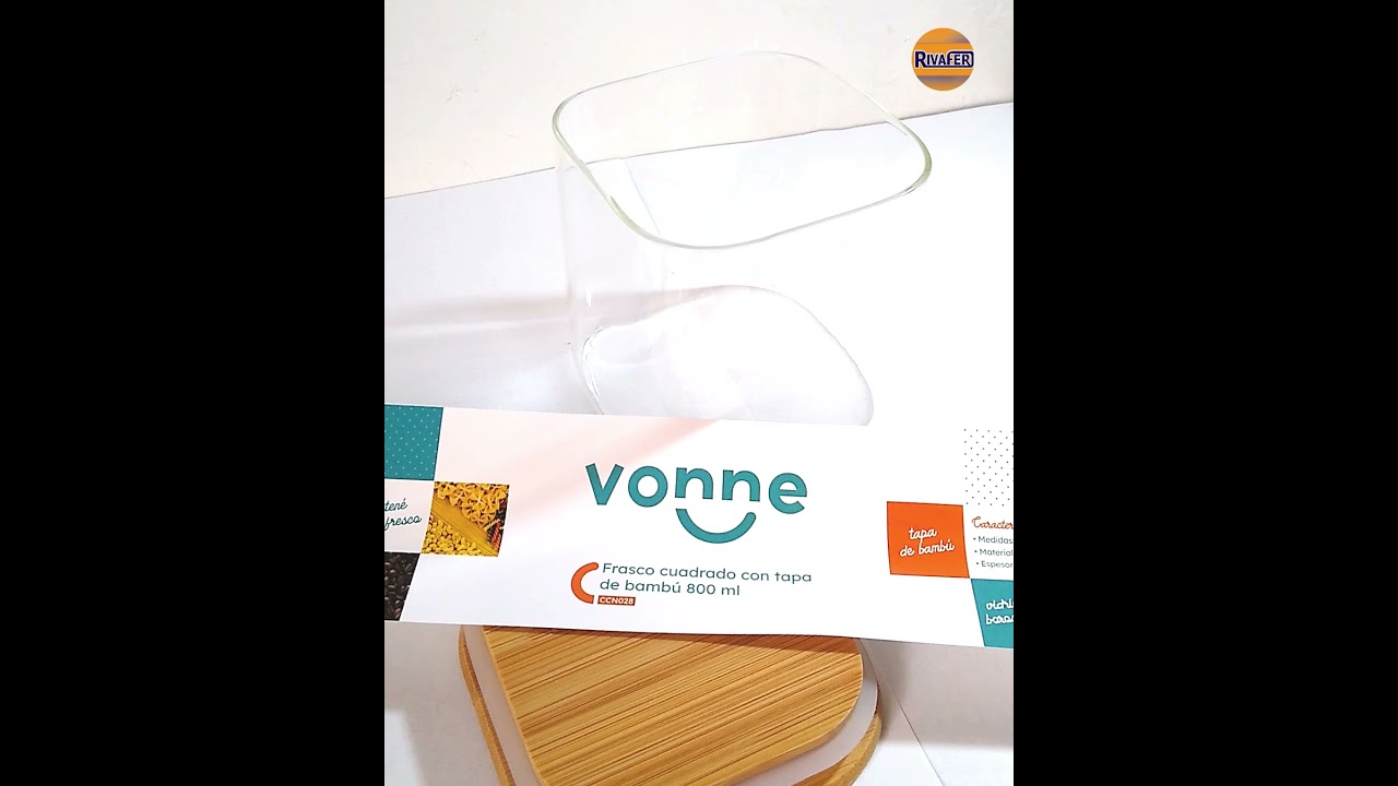 Frasco de vidrio con tapa bambú.