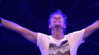 Armin van Buuren - Paul Oakenfold - Toca Me (Club Mix) (Live @ Tomorrowland 2014)