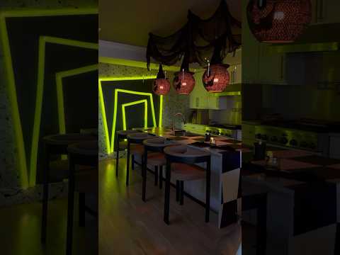 Decorating for my Beetlejuice Halloween Party