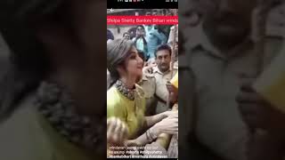 Download lagu Actress Shilpa Shetty💃 Vrindavan me Kanha k darshan kr hui bhabuk🙏#Mathura #Vrindavan🌺 mp3