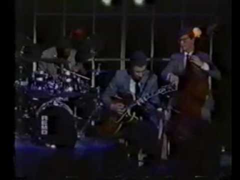 Kenny Burrell Trio - Listen to the Dawn (1990)