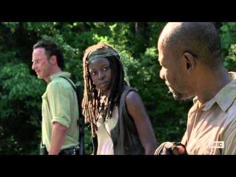 the walking dead did Michonne take Morgan's protein bar?