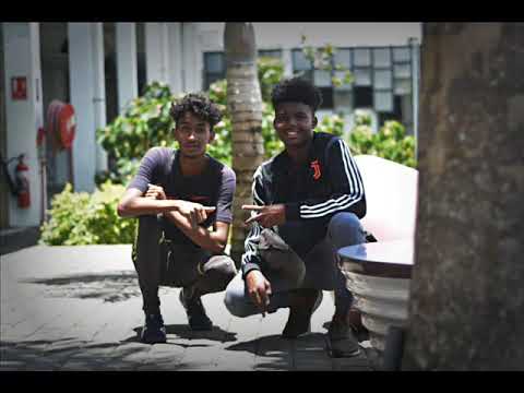 Murco C x Loic Official - celibataire