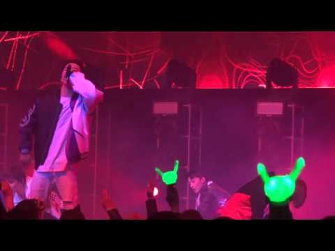 B.A.P Live on Earth 2016 in Chicago - Badman