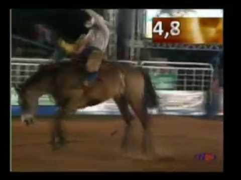 41ª FESTA DO PEÃO DE PROMISSÃO MELHOR NOTA DA NOITE DE SABADO CAVALO 2016