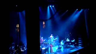 Christmas Lullaby- Mannheim Steamroller [Live!]
