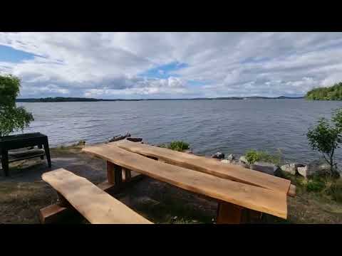 Lake Mälaren ( 1,090 km2 ) Görvälns Slott, Sweden 🇸🇪