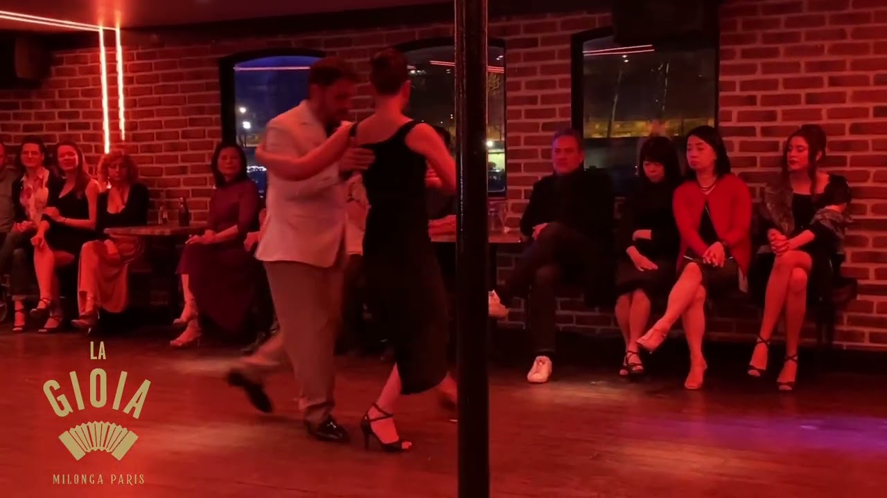 Show de Aurore Chadoin et Emanuel Orlando à la Milonga LA GIOIA 1/4