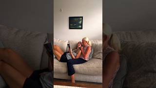 Download lagu Look what happened while reading a book with her mom 😍 #lesbian #couple #love #viral #fyp #trending mp3