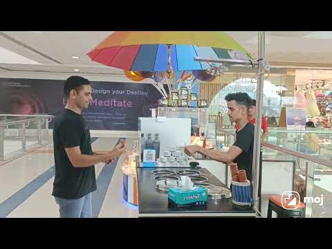 Raipur Mall mein icecream
