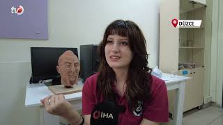 Lise Öğrencisi Hayko Cepkin'in Büstünü Yaptı