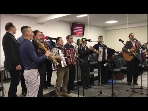 ”Domnul este bun și sfânt” - Grupul ASAF și Grup de frați de la Biserica penticostală Betel - Udine.