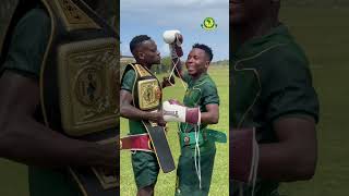 Zimbwe JR na Denis Nkane wakifanya Face OFF