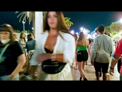 COOL EVENING IN GIULIANOVA. Italy - 4k Walking Tour around the City - Travel Guide. #Italy