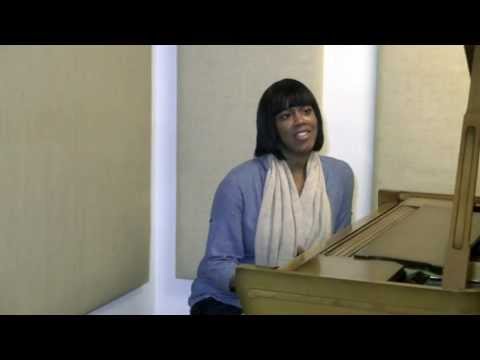 Esnavi - X2theL (Interview)