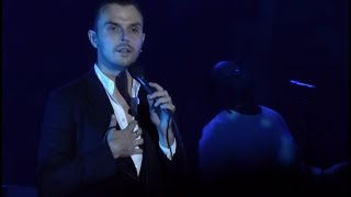 HURTS - Hold On To Me @ Prague, Forum Karlin - 17.11.2017
