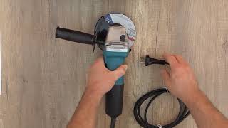 Unboxing and installing cutting disc on Makita 9558HNG Angle Grinder 125 mm (5 ") - Bob The Tool Man