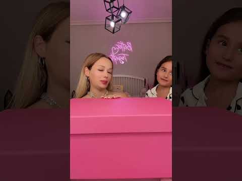 Öyküşümle kutu açılımı yaptık 😻