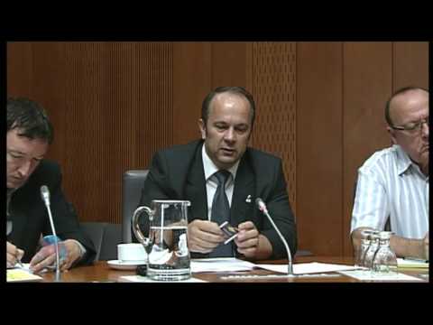 BUČKE E18P04 - SO POSLANCI POJEDLI PREVEČ PIŠKOTOV