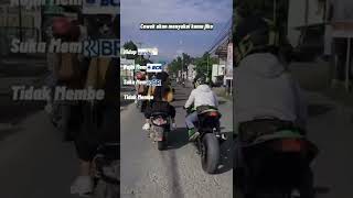 Download lagu rider ninja 250fi godain uhty cantik di jalan,,,,#shorts #storywa30detik #fyp #ninja250 mp3