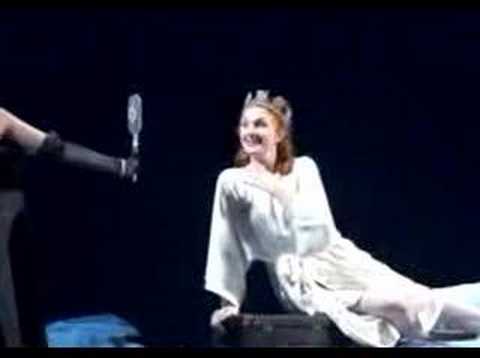 Soprano Laura Claycomb overview