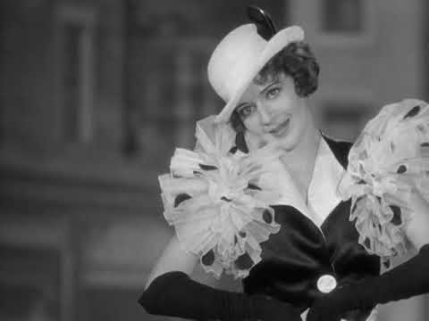 42nd Street (1933) - Peggy opens the final showstopper, "42nd Street."