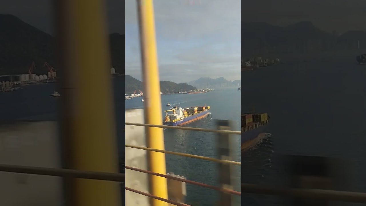 EVERGREEN CARGO SHIP DUMATING NA SA HONG KONG #hktravel #travel #ashortaday