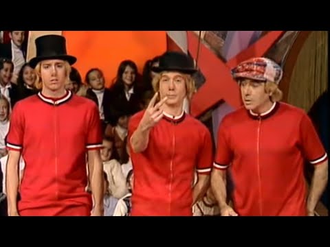 🤣 LOS PAYASOS DE LA TELE #Show  1+1=3  🤣 EL GRAN CIRCO DE TVE 🤡#thebest by #supergonworld