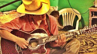 Ariel Camacho - Junto A Un Perro