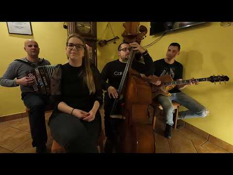 Ansambel Namig - Tudi ko spiš (Ans. Petra Finka)